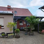 Holiday home Wegbluete *